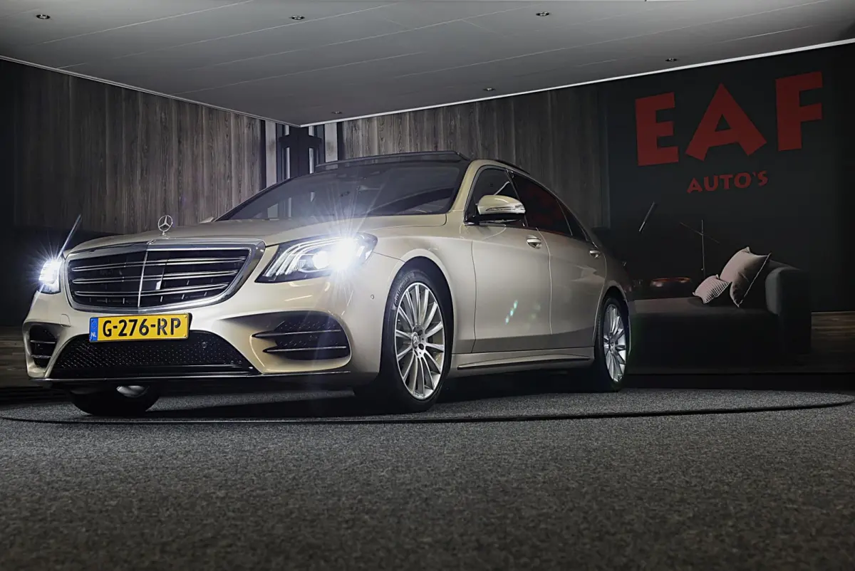 500 Lang AMG Line / Acc / Lane Assist / Dode Hoek / 360 Camera / Chauffeurspakket / Schermen / Pano / Led