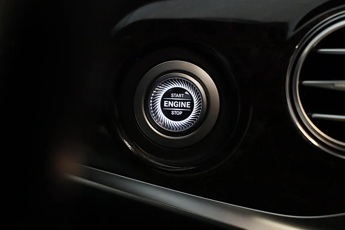 500 Lang AMG Line / Acc / Lane Assist / Dode Hoek / 360 Camera / Chauffeurspakket / Schermen / Pano / Led