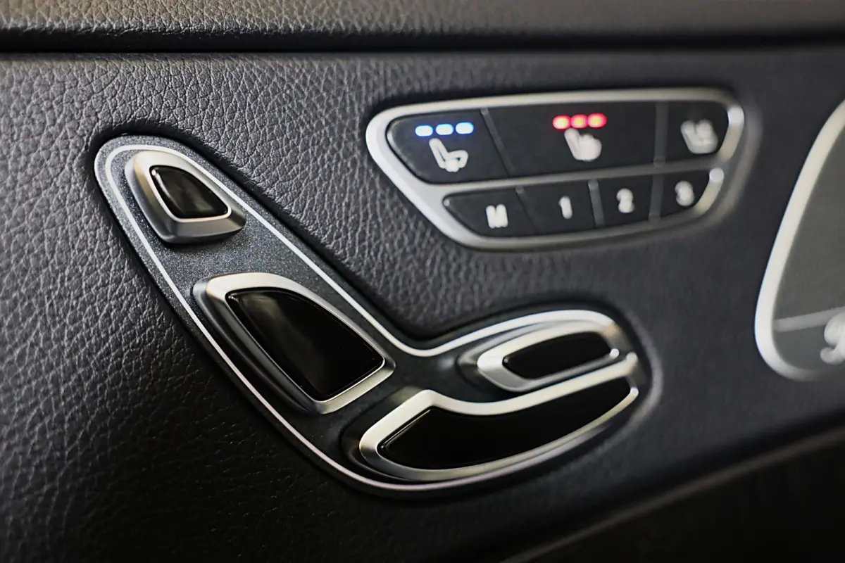 500 Lang AMG Line / Acc / Lane Assist / Dode Hoek / 360 Camera / Chauffeurspakket / Schermen / Pano / Led