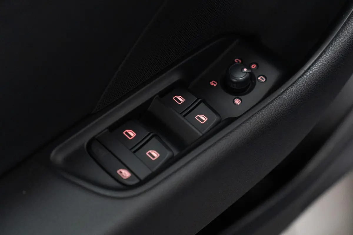 1.4 TFSI Ambition Pro Line S Adaptive Cruise Control | Half leder