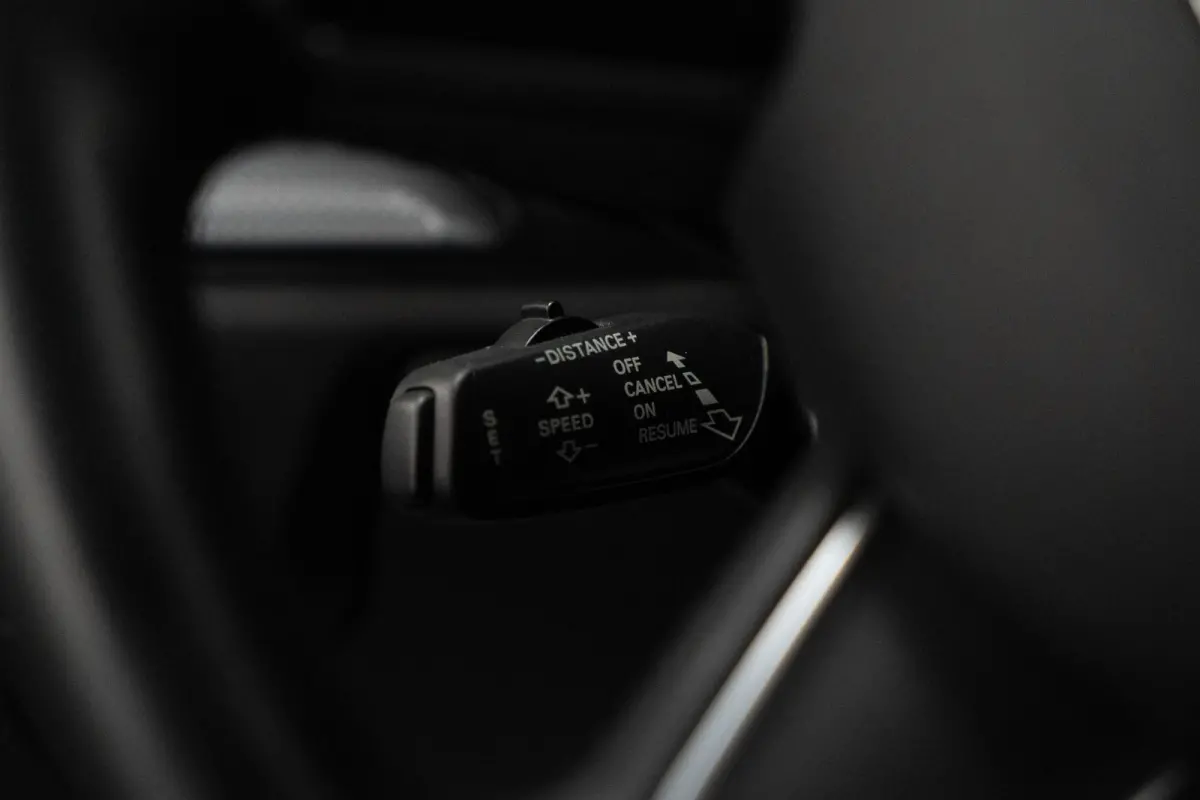 1.4 TFSI Ambition Pro Line S Adaptive Cruise Control | Half leder