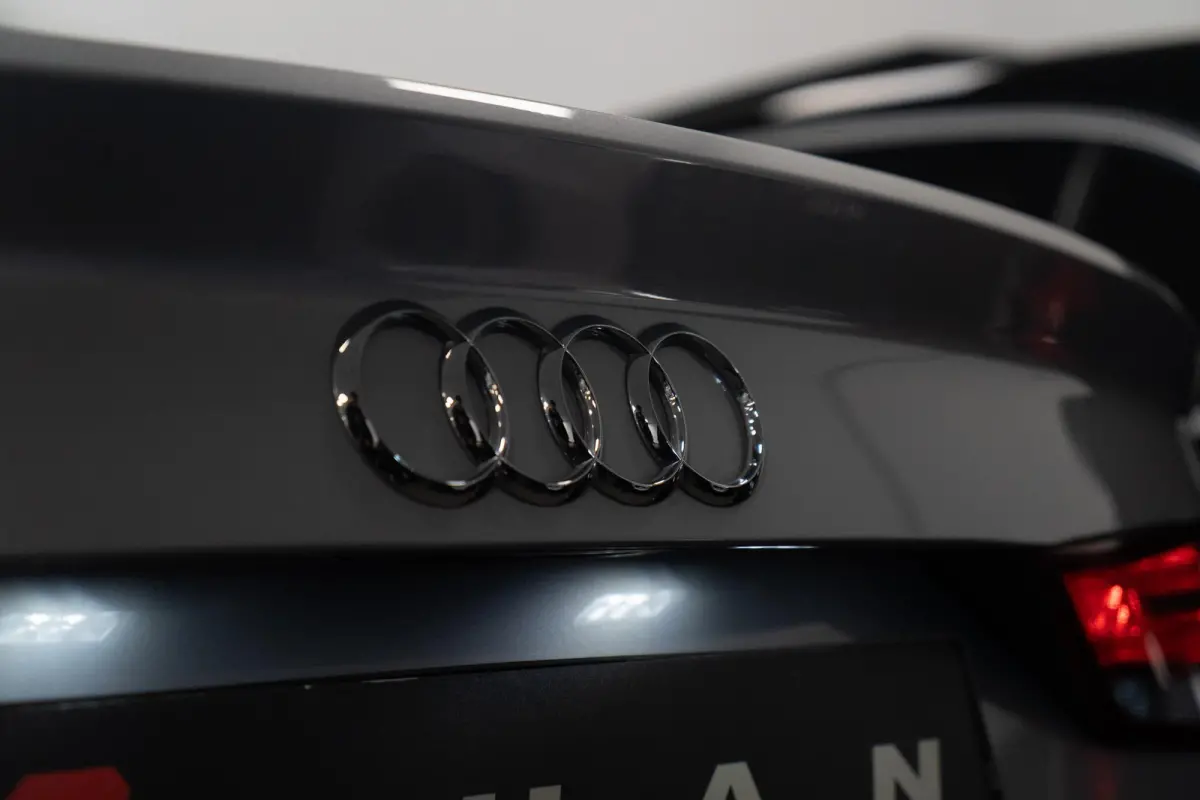 1.4 TFSI Ambition Pro Line S Adaptive Cruise Control | Half leder