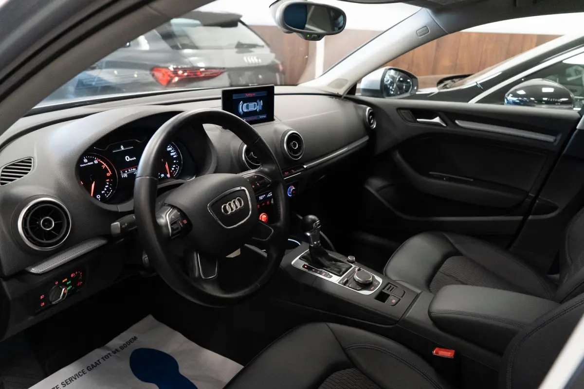 1.4 TFSI Ambition Pro Line S Adaptive Cruise Control | Half leder