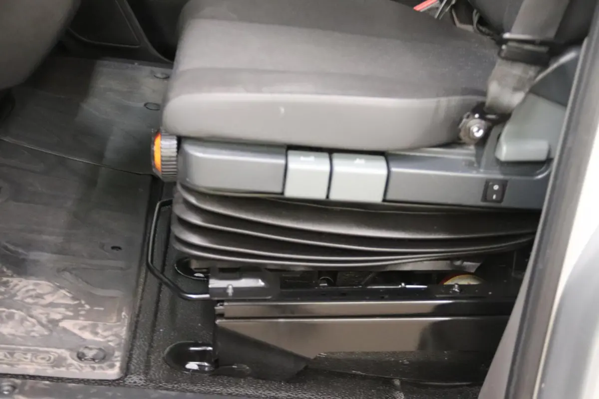 2.3 Turbo L1H2 AUTOMAAT 180 PK
