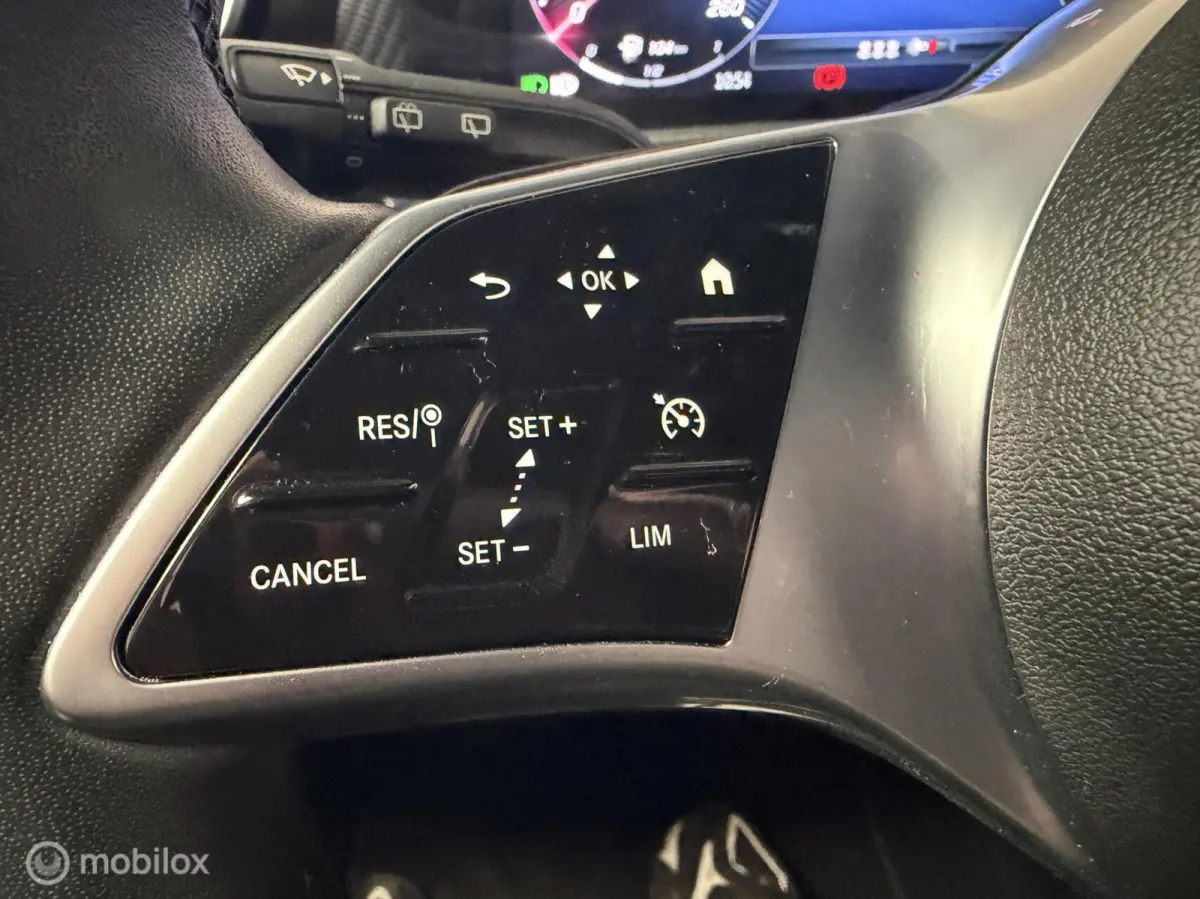 180 Luxury Line Keyless ACC 360Camera