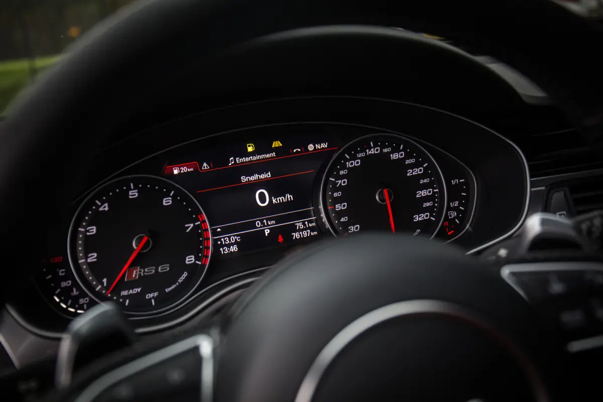 4.0 TFSI Quattro Performance , Milltek, Keramisch, Panoramadak, Carbon, Nachtzicht, Vol!