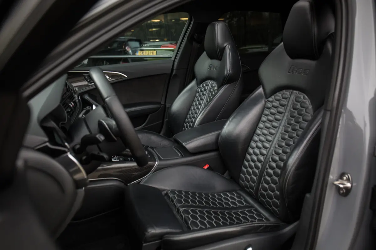 4.0 TFSI Quattro Performance , Milltek, Keramisch, Panoramadak, Carbon, Nachtzicht, Vol!