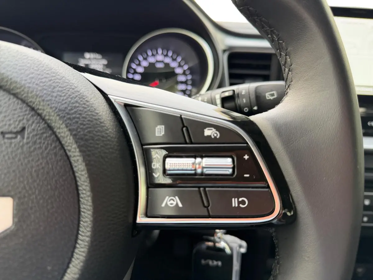 1.0 T-GDi ComfortLine Navigatie | Achteruitrijcamera | Climate control | Resterende fabrieksgarantie |