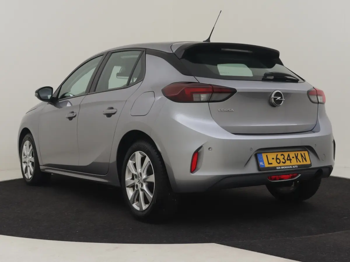 1.2 Edition Parkeersensoren achter | Airco | Cruise control | DAB | Apple carplay Android auto | 16"LMV