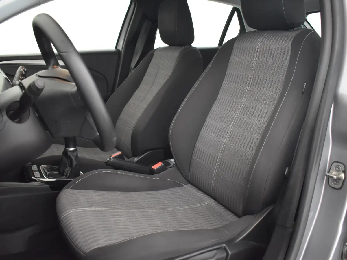 1.2 Edition Parkeersensoren achter | Airco | Cruise control | DAB | Apple carplay Android auto | 16"LMV