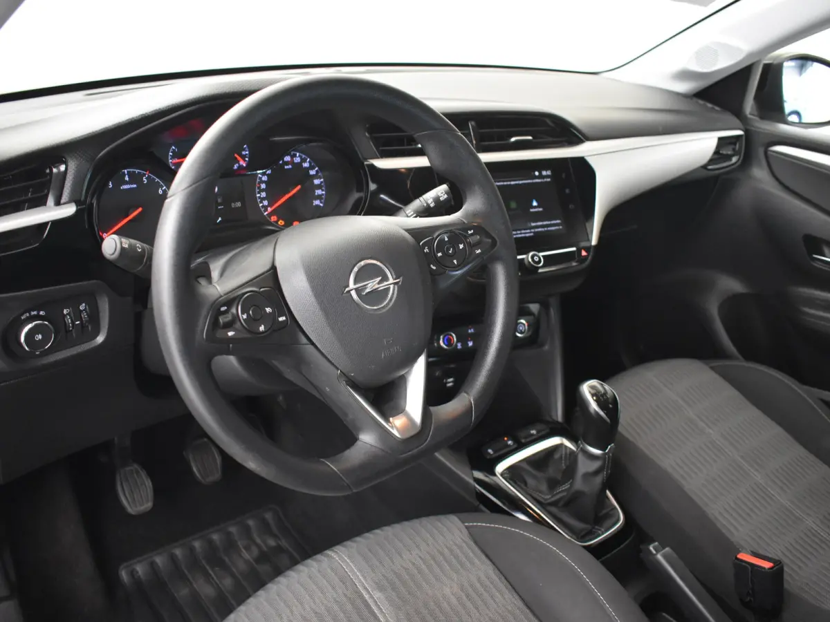 1.2 Edition Parkeersensoren achter | Airco | Cruise control | DAB | Apple carplay Android auto | 16"LMV
