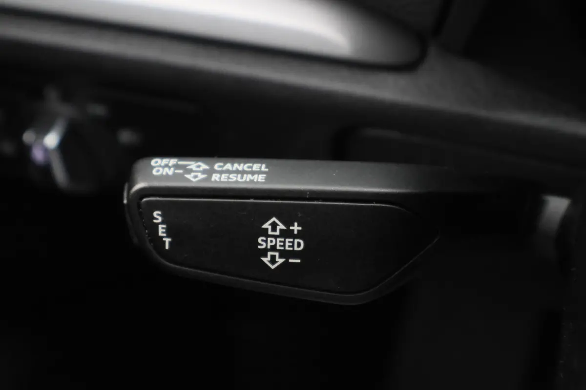 30 TFSI Pro Line Eerste Eigenaar, 5-Deurs, Airco, Cruise, Navigatie, Bluetooth, PDC, 16''