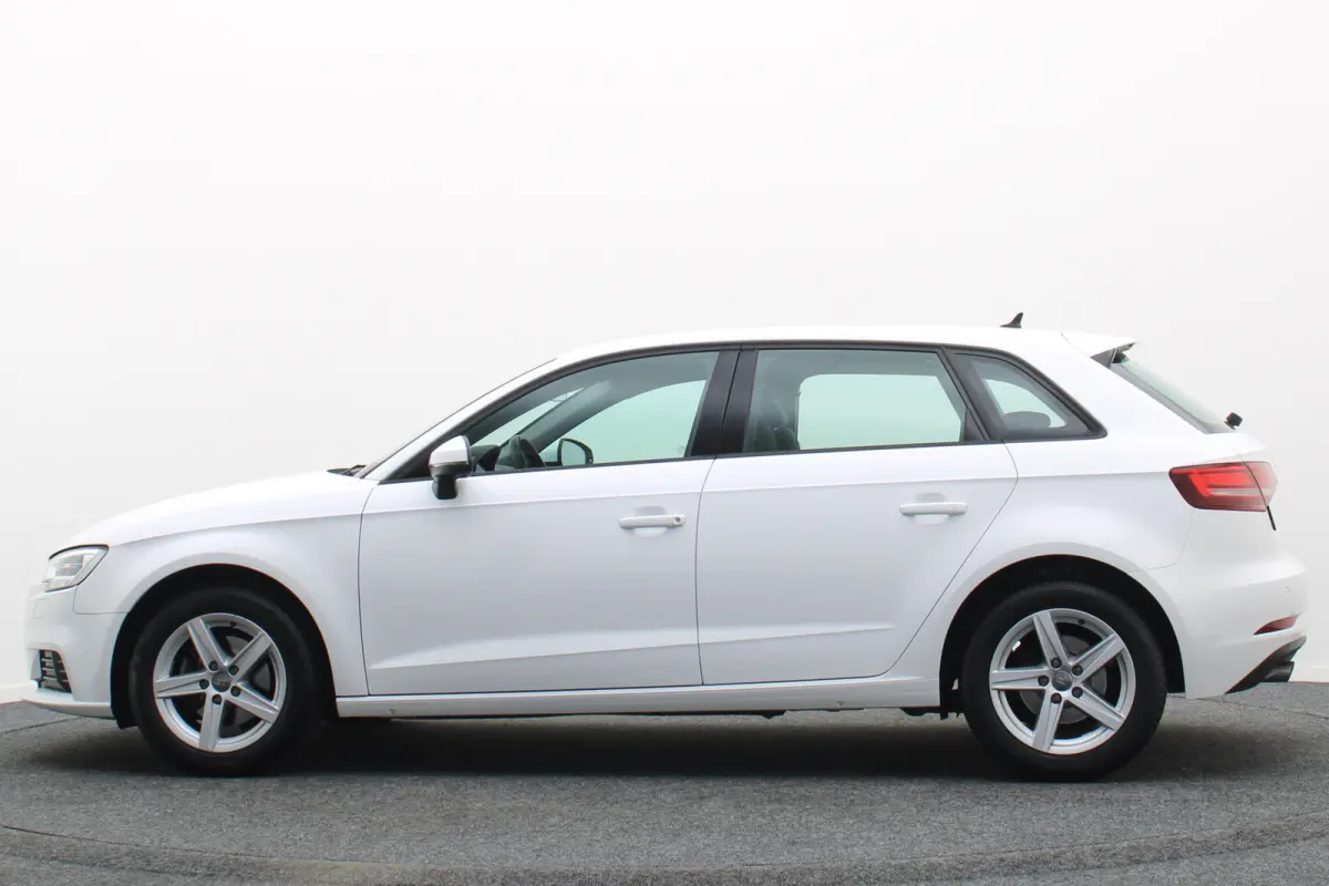 30 TFSI Pro Line Eerste Eigenaar, 5-Deurs, Airco, Cruise, Navigatie, Bluetooth, PDC, 16''