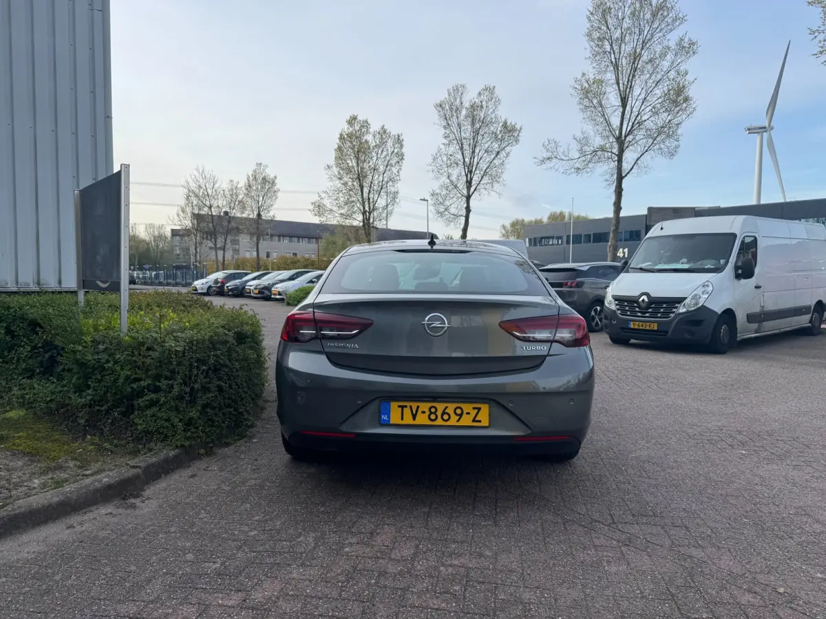 1.5 Turbo Online Edition AUT!!