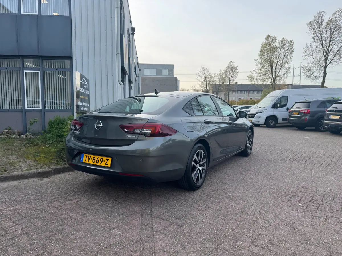 1.5 Turbo Online Edition AUT!!