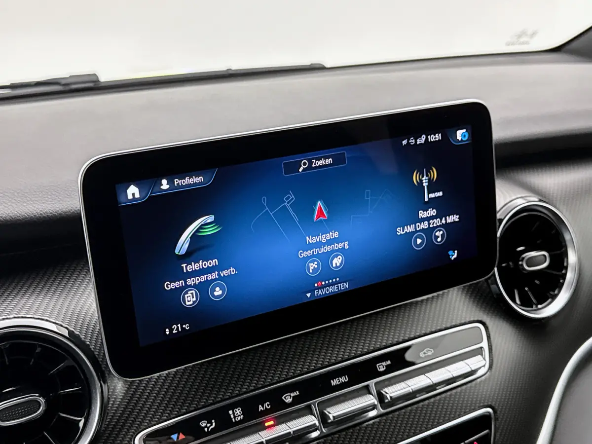 250d 4-MATIC L3 Amg-Line 6-persoons Elektrische schuifdeuren Distronic Burmester Trekhaak afneembaar 2500kg