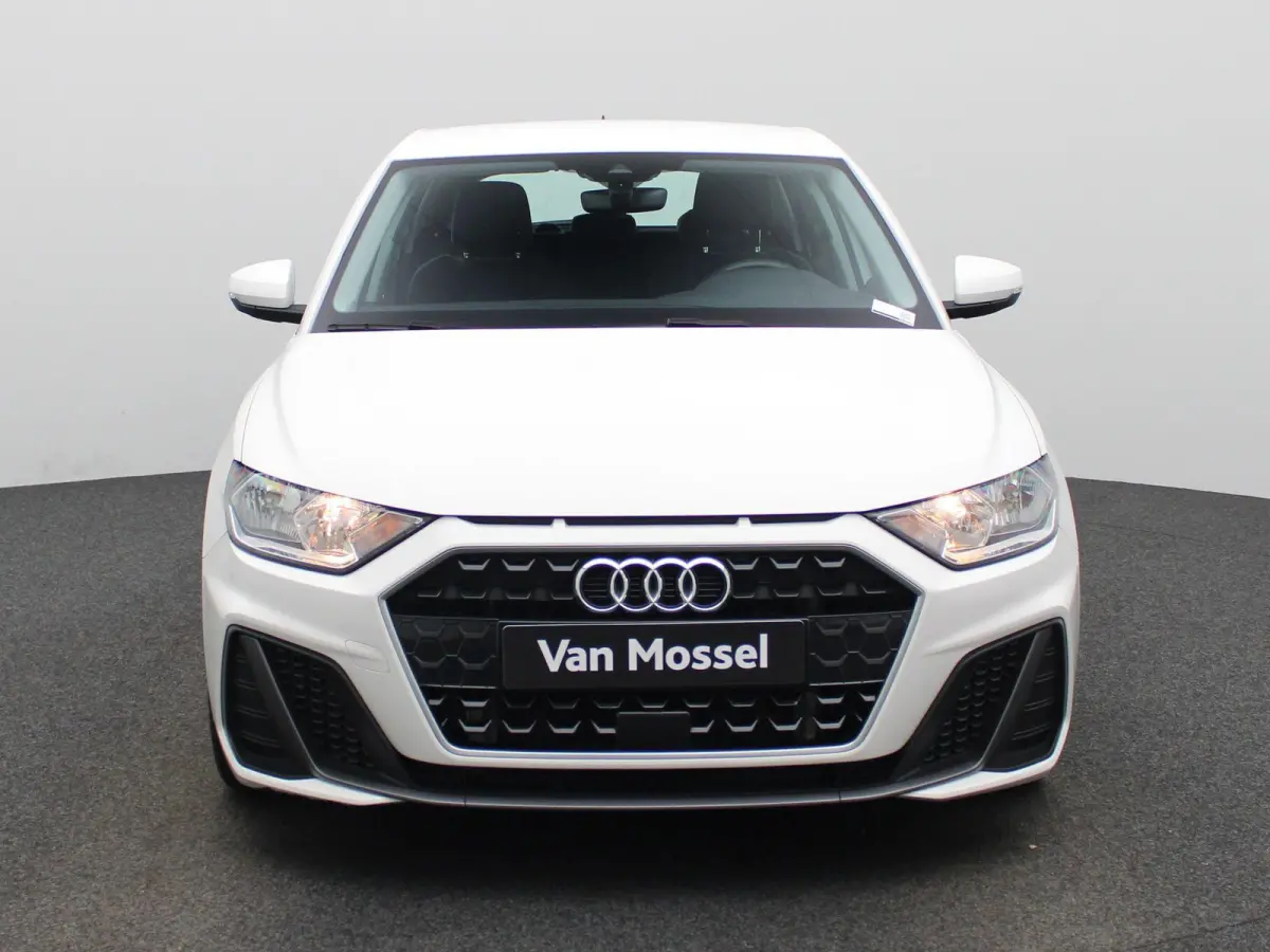 30 TFSI 110 PK | S-line | Apple Carplay | Android Auto | Stoelverwarming | Climate Control | Cruise Control | Lichtmetalen velgen |