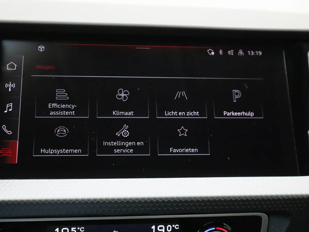 30 TFSI 110 PK | S-line | Apple Carplay | Android Auto | Stoelverwarming | Climate Control | Cruise Control | Lichtmetalen velgen |