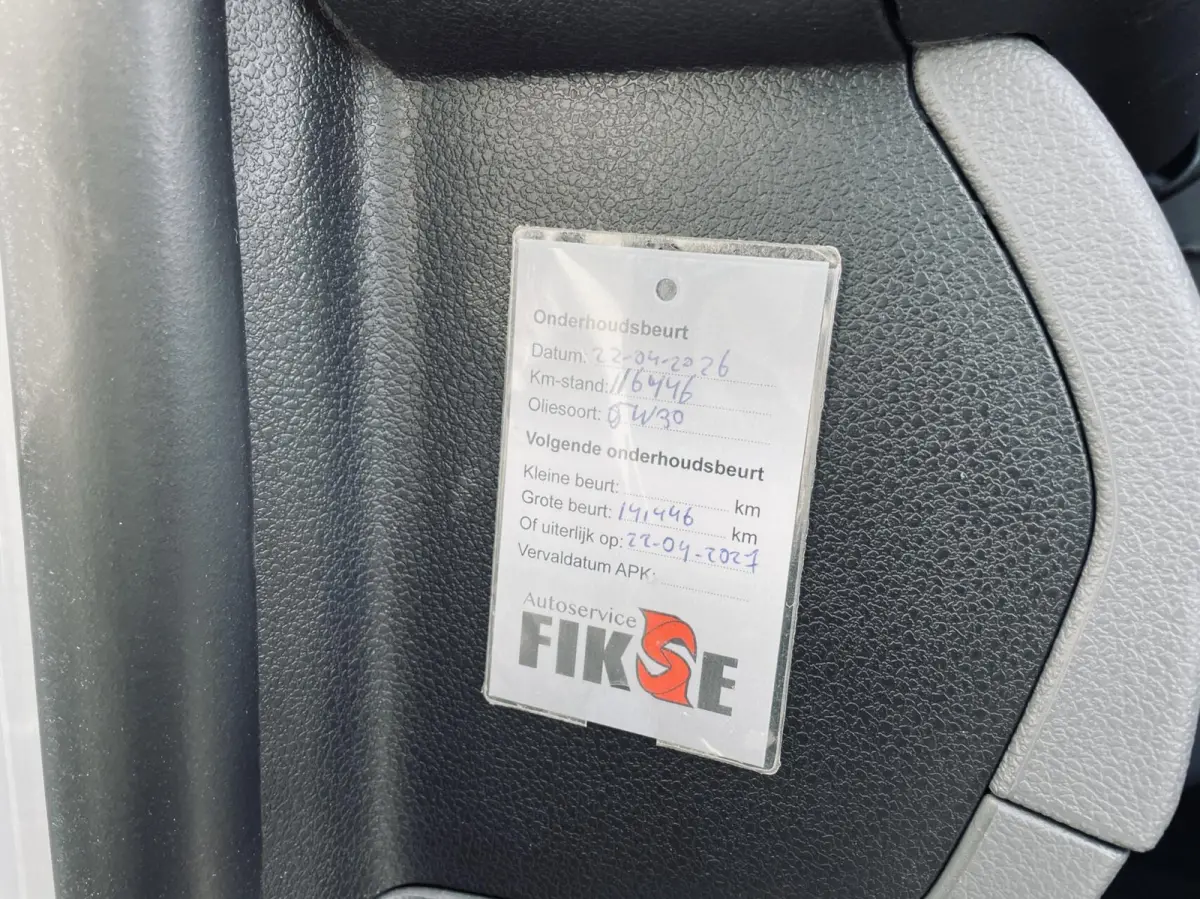 Bestel 2.0 BlueHDI 145 Standard Premium