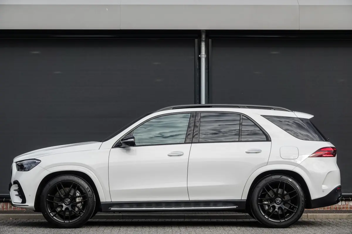 AMG53 544Pk 4Matic | Plug-In Hybrid | Night pakket | Head-Up Display | Burmester Sound | Luchtvering | Panoramadak | 22''