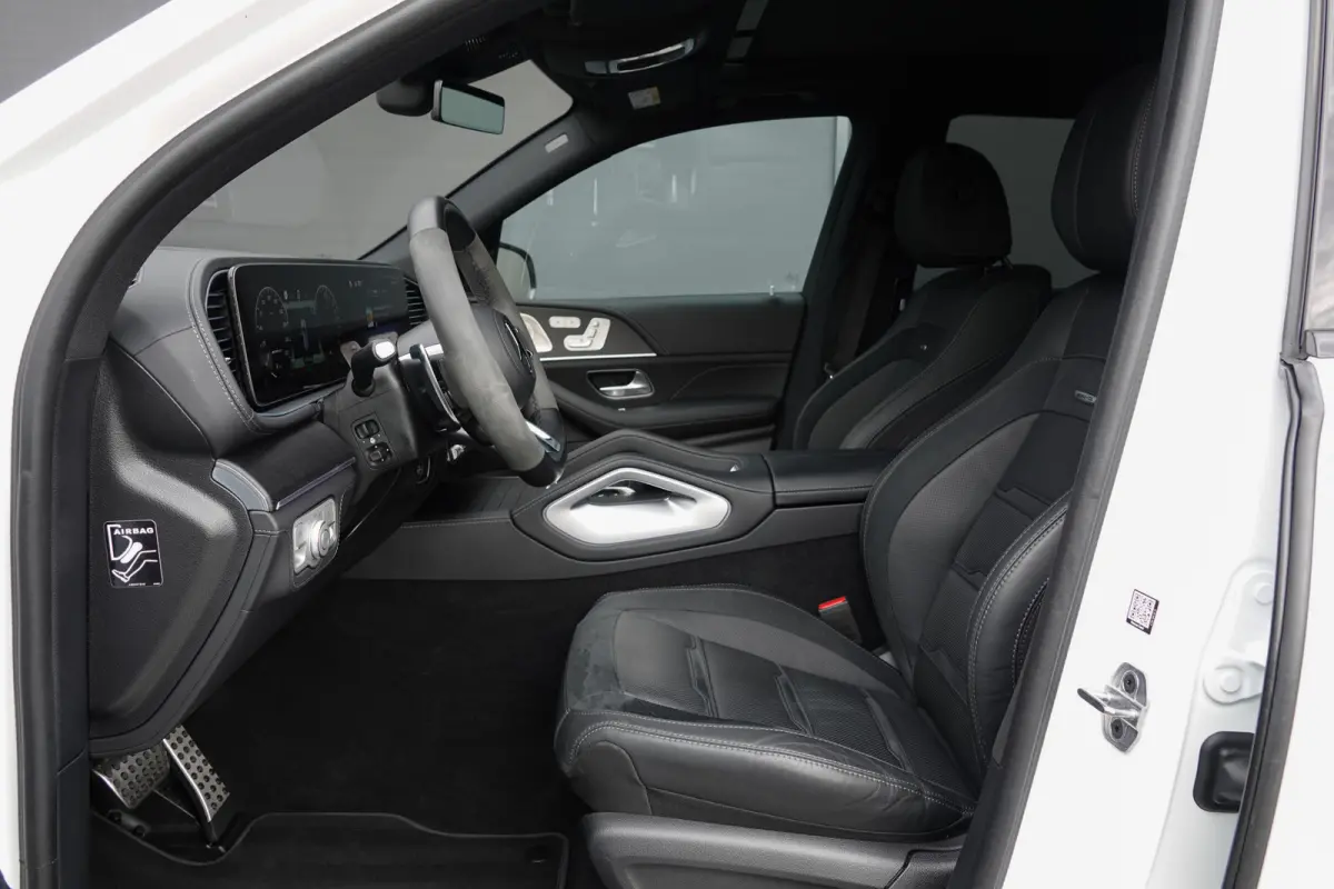 AMG53 544Pk 4Matic | Plug-In Hybrid | Night pakket | Head-Up Display | Burmester Sound | Luchtvering | Panoramadak | 22''
