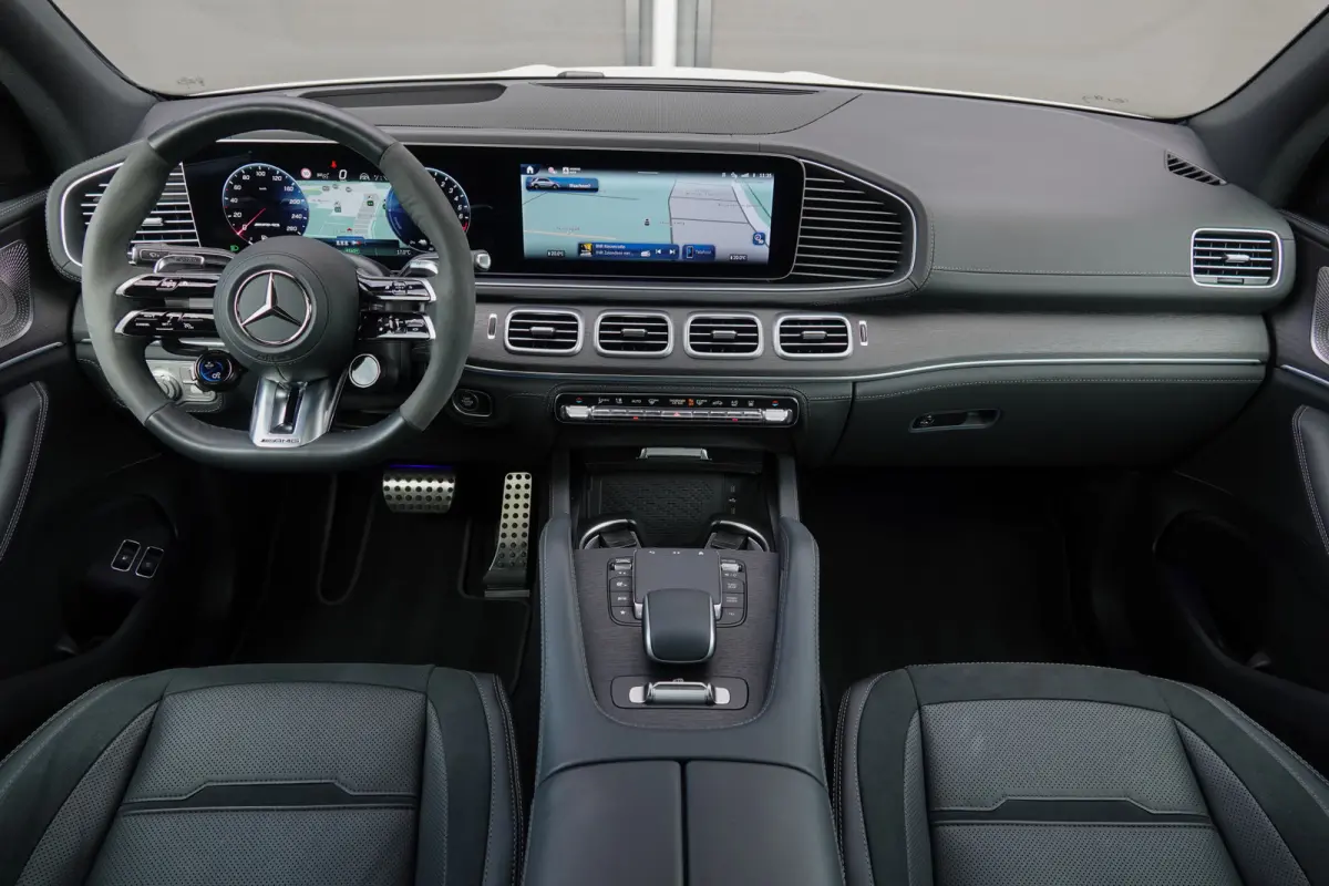 AMG53 544Pk 4Matic | Plug-In Hybrid | Night pakket | Head-Up Display | Burmester Sound | Luchtvering | Panoramadak | 22''