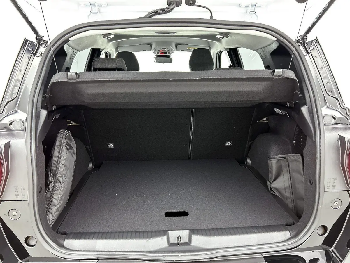 SUV Plus Hybrid 145pk Automaat | Zeer lage kilometerstand! | Navigatie via draadloze Apple Carplay / Android Auto | Achteruitrijcamera | Climate Control | Cruise Control | Parkeersensoren | 