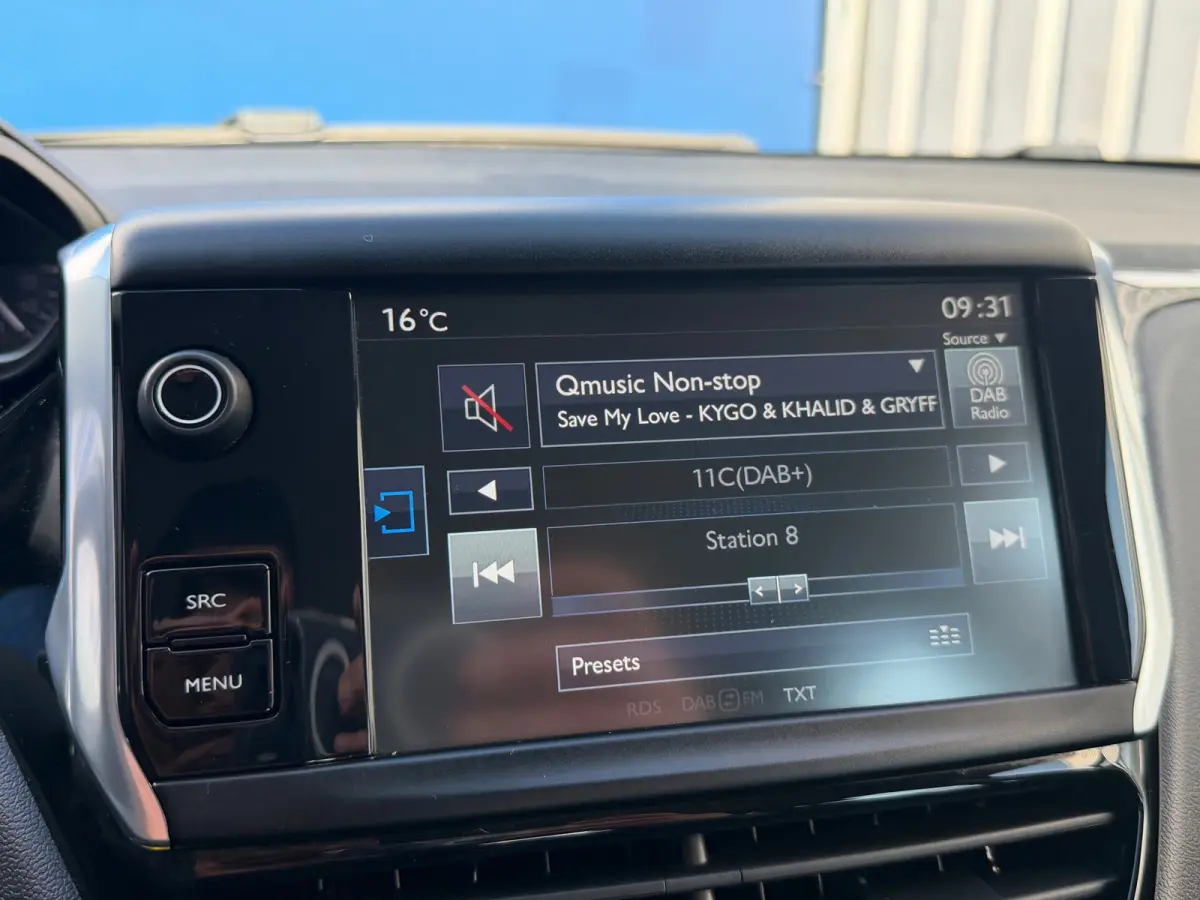 1.2 PureTech Blue Lion |2e Eigenaar|Airco|Cruise|Navi|PDC|ElektrischeRamen|DealerOnderhouden|Apk tot 13-08-2026|