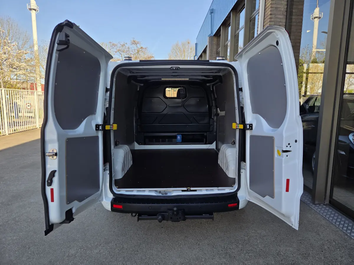 2.0 TDCI Automaat Trend Airco Cruisecontrol Navi Trekhaak Verwarmde stoel