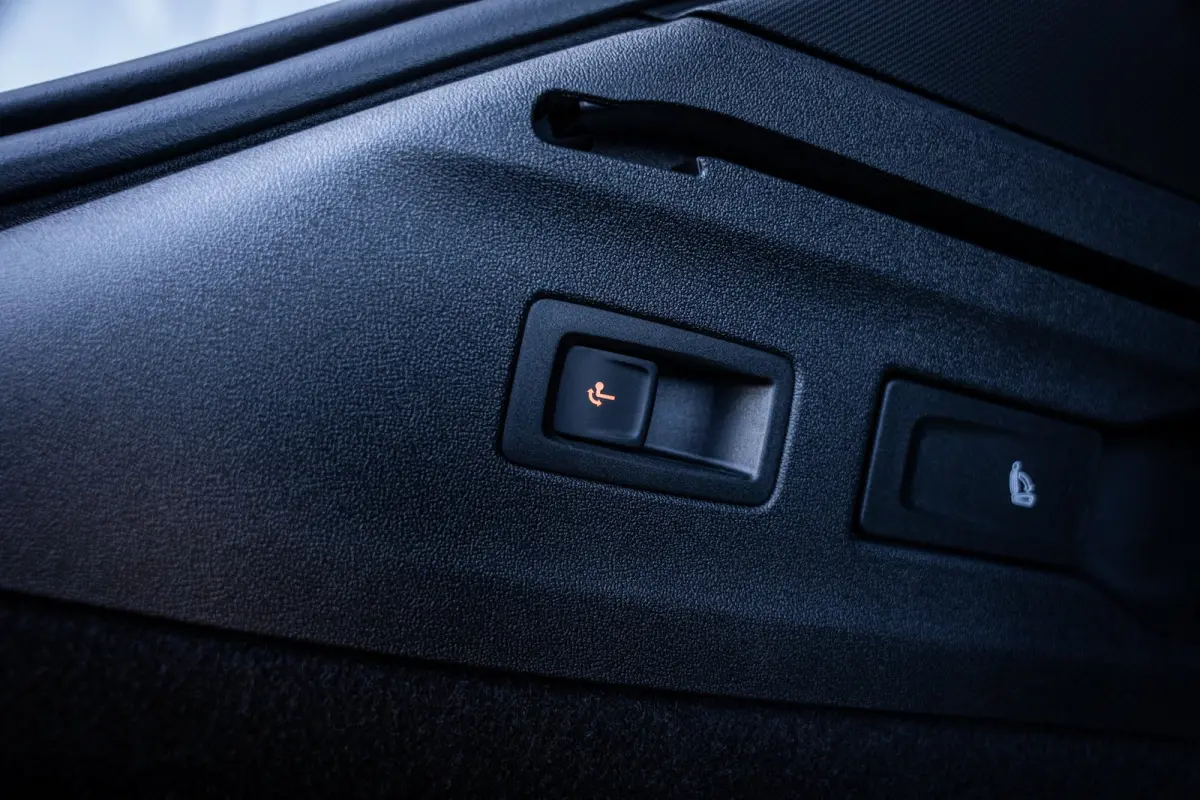 Limited Edition | Achteruitrijcamera (Rear View) | Koplampverlichting LED | Trekhaak