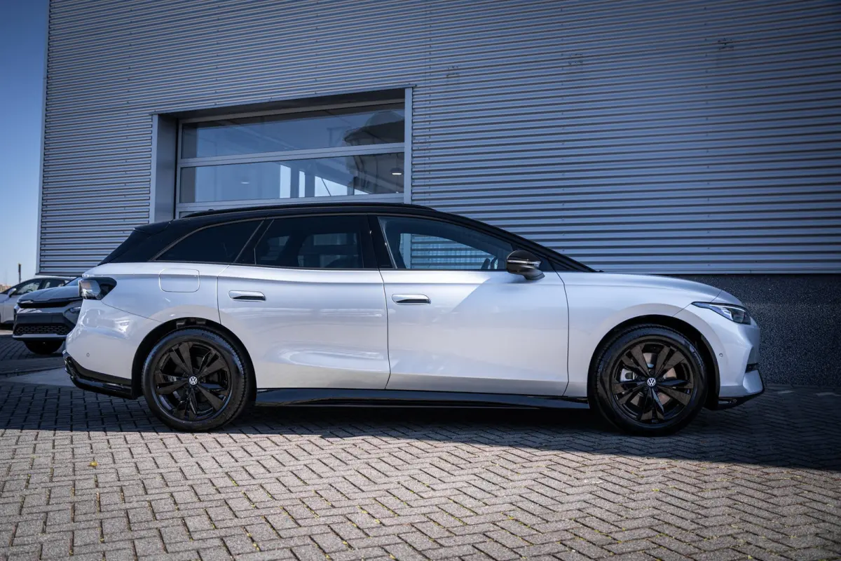 Limited Edition | Achteruitrijcamera (Rear View) | Koplampverlichting LED | Trekhaak
