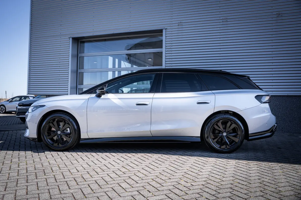 Limited Edition | Achteruitrijcamera (Rear View) | Koplampverlichting LED | Trekhaak