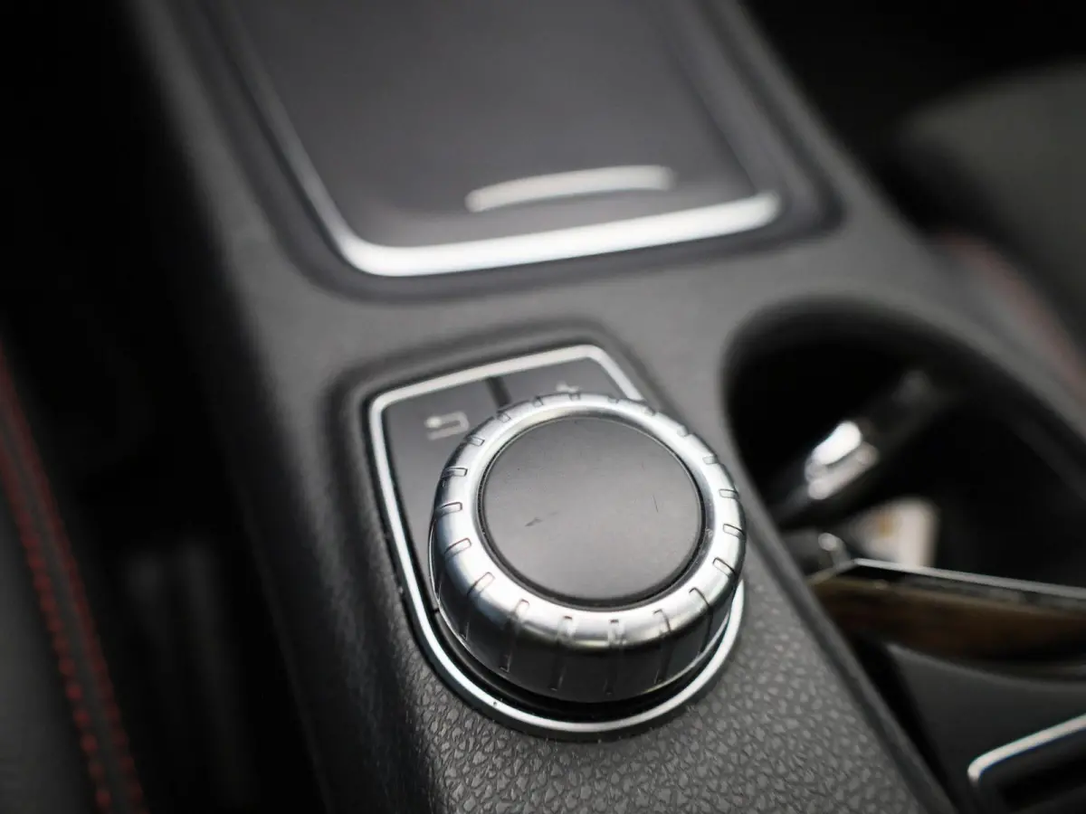 180 Business Solution AMG | Automaat | Panoramadak | Stoelverwarming | Camera  |