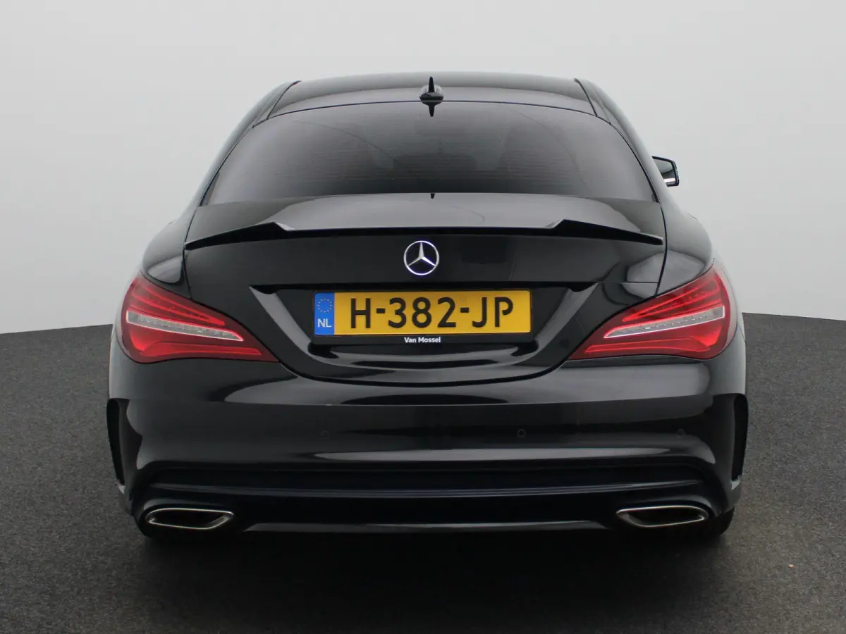 180 Business Solution AMG | Automaat | Panoramadak | Stoelverwarming | Camera  |