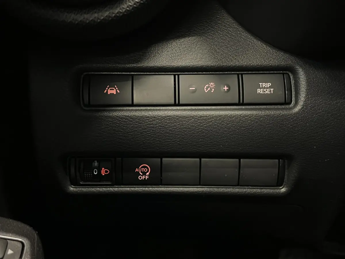 1.0 DIG-T 114pk Automaat Business Edition Navigatie Apple Carplay/ Android Auto Camera Cruise Control Parkeersensoren achter Airco