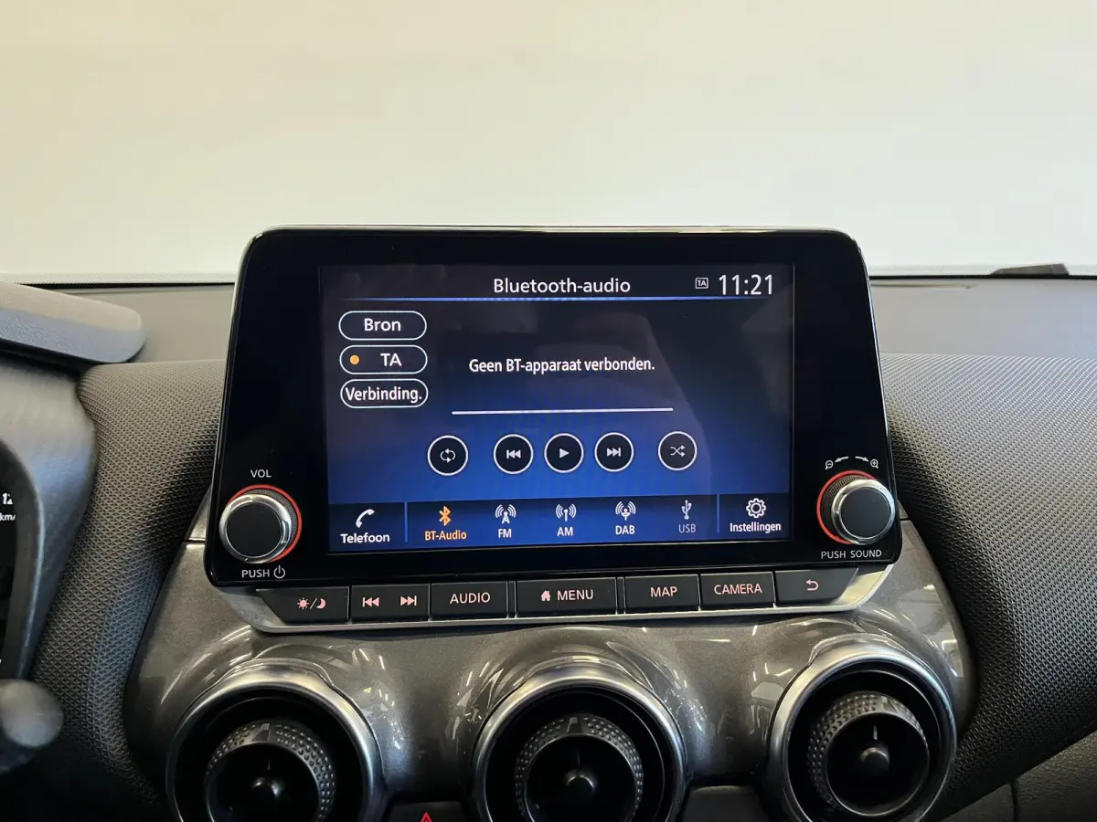 1.0 DIG-T 114pk Automaat Business Edition Navigatie Apple Carplay/ Android Auto Camera Cruise Control Parkeersensoren achter Airco