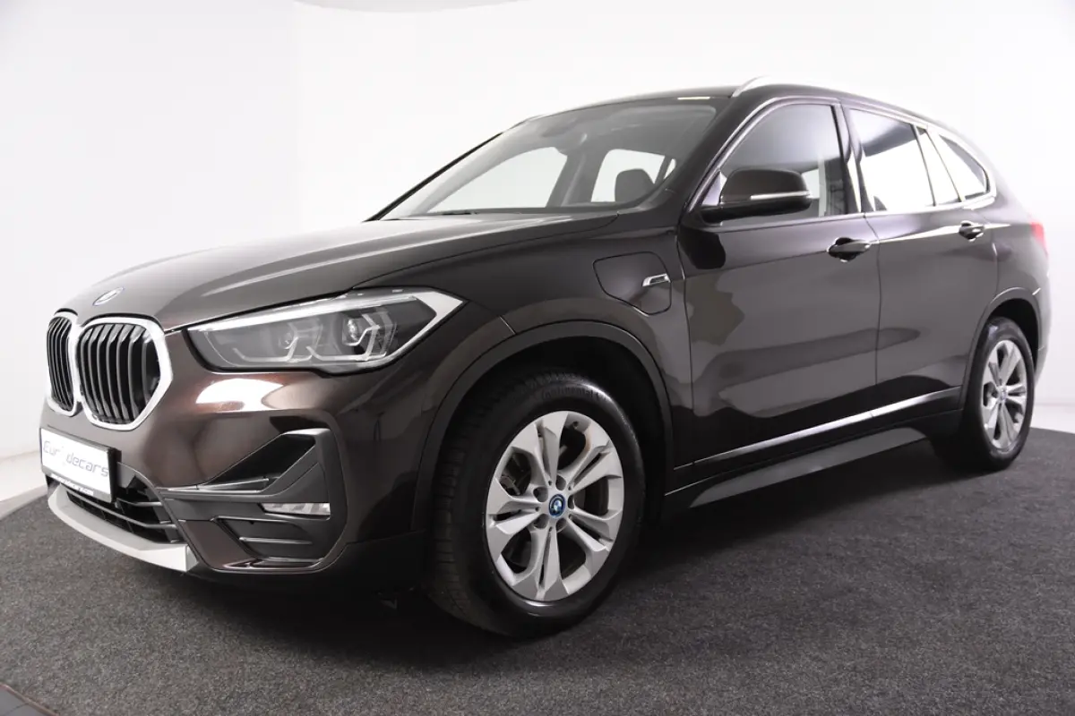 xDrive25e *1ste eigenaar*Navigatie*PDC*Standkachel*