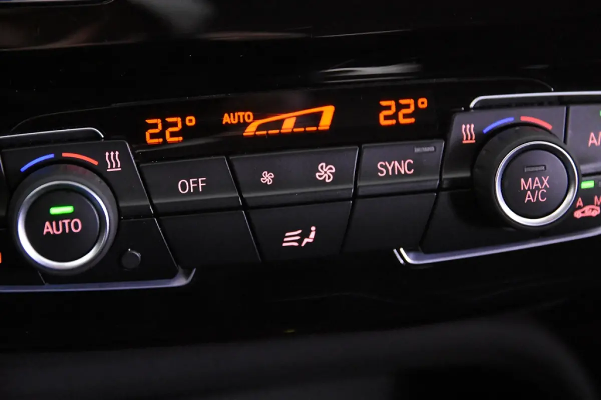 xDrive25e *1ste eigenaar*Navigatie*PDC*Standkachel*
