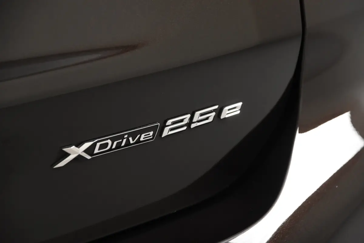 xDrive25e *1ste eigenaar*Navigatie*PDC*Standkachel*