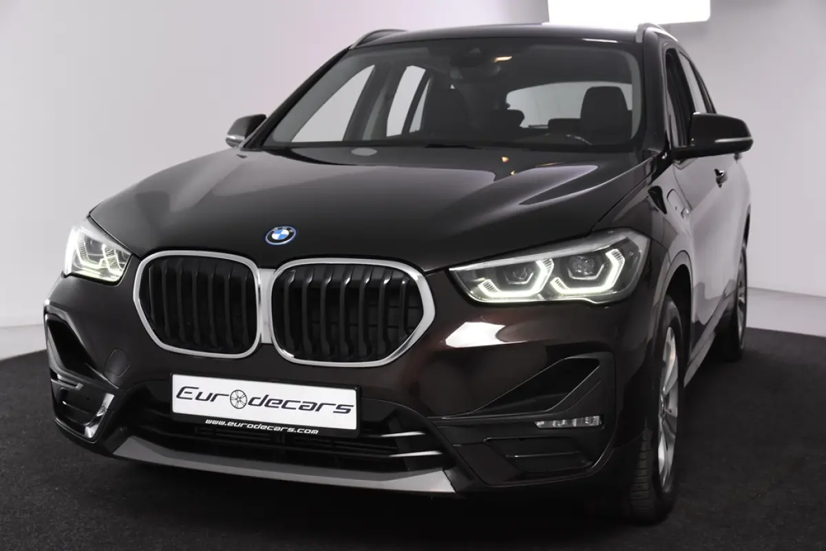 xDrive25e *1ste eigenaar*Navigatie*PDC*Standkachel*