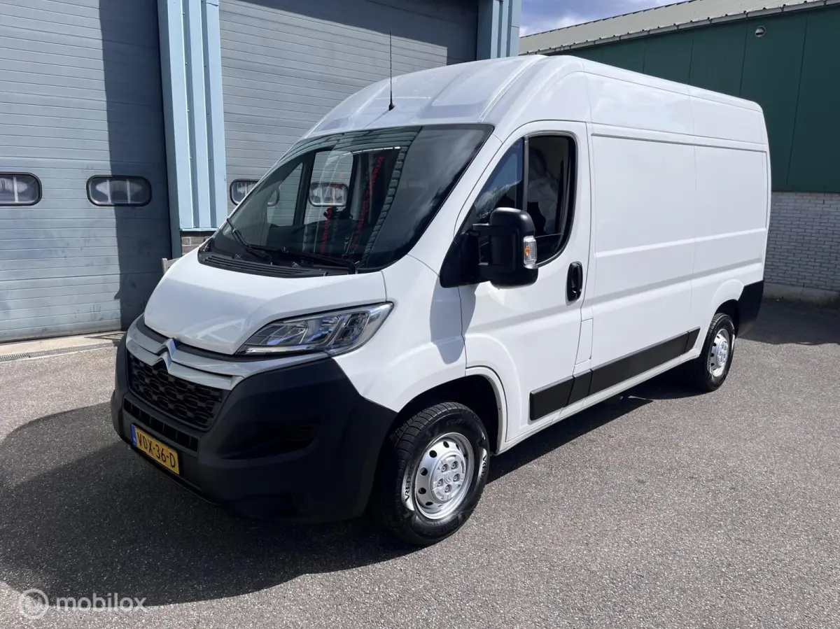 33 2.2 BlueHDi 120 L2H2 Control Economy