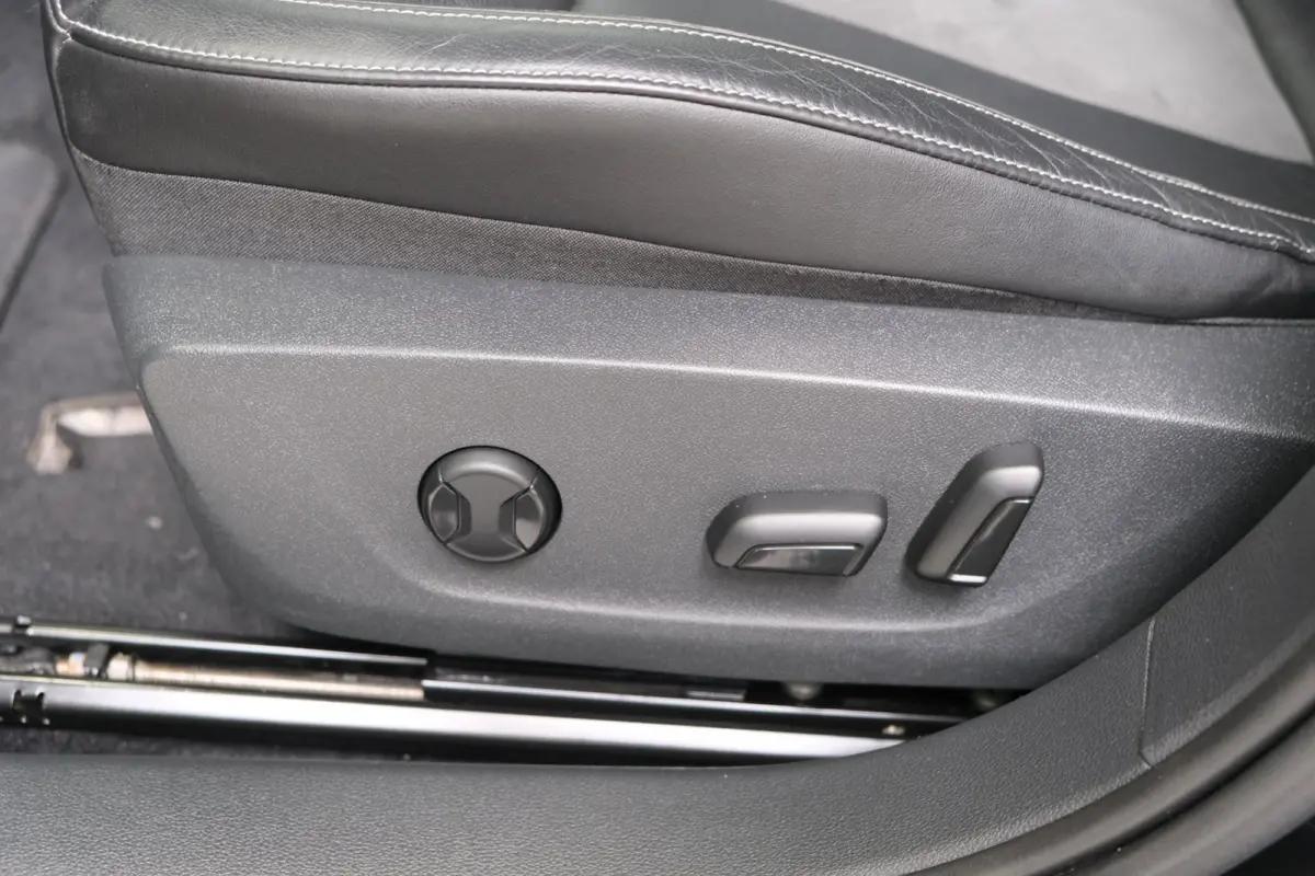 1.5 TSI ACT Business Edition Automaat - N.A.P. Airco, Camera, Cruise, Virtual Display, PDC.