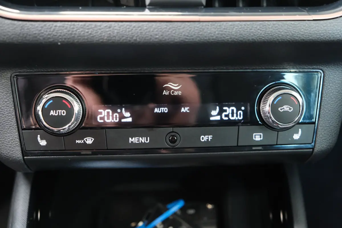 1.5 TSI ACT Business Edition Automaat - N.A.P. Airco, Camera, Cruise, Virtual Display, PDC.