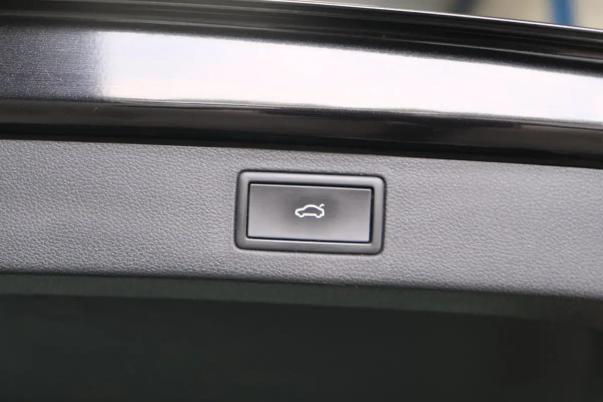 1.5 TSI ACT Business Edition Automaat - N.A.P. Airco, Camera, Cruise, Virtual Display, PDC.