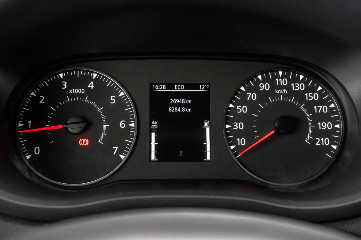 2.3dCi 146PK | Bakwagen met Laadklep | LED | Carplay | Camera | Cruise