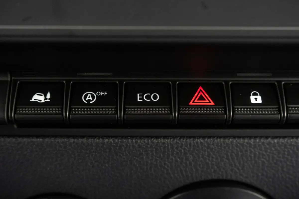 2.3dCi 146PK | Bakwagen met Laadklep | LED | Carplay | Camera | Cruise