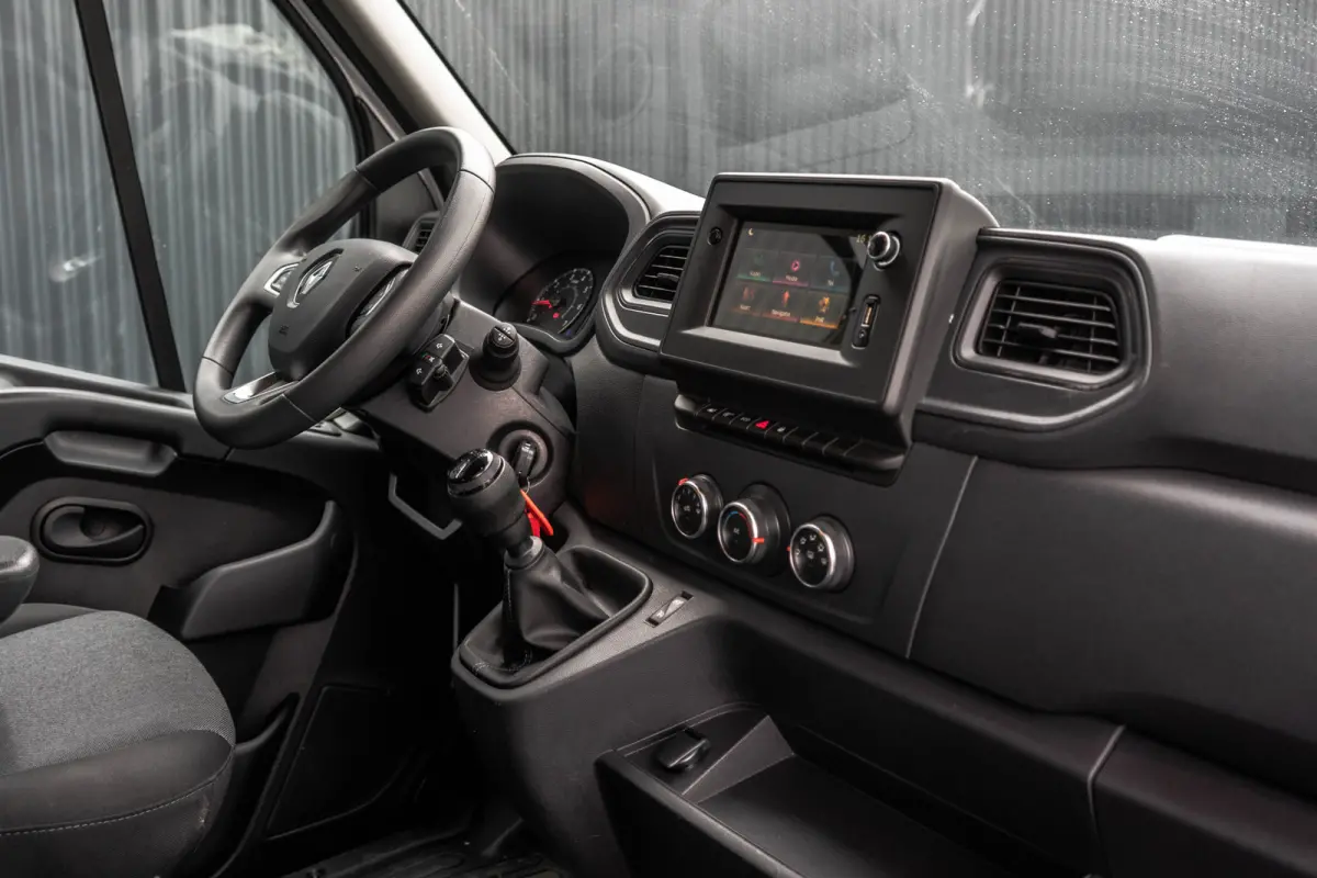 2.3dCi 146PK | Bakwagen met Laadklep | LED | Carplay | Camera | Cruise