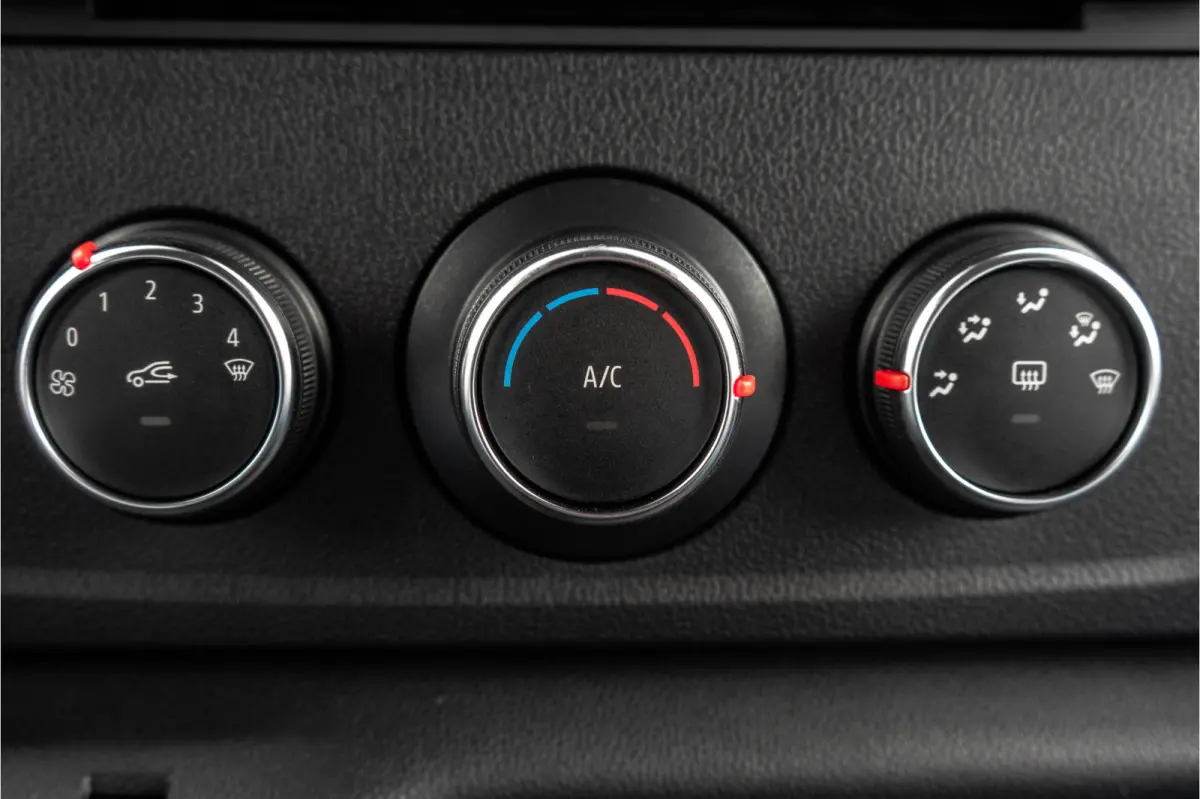 2.3dCi 146PK | Bakwagen met Laadklep | LED | Carplay | Camera | Cruise