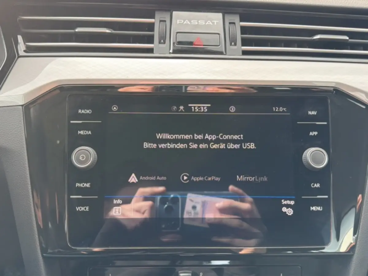 2.0 TDI BUSINESS TREKHAAK/CAMERA/ELEK-KLEP/IQ/ACC/STOEL+STUURVERW