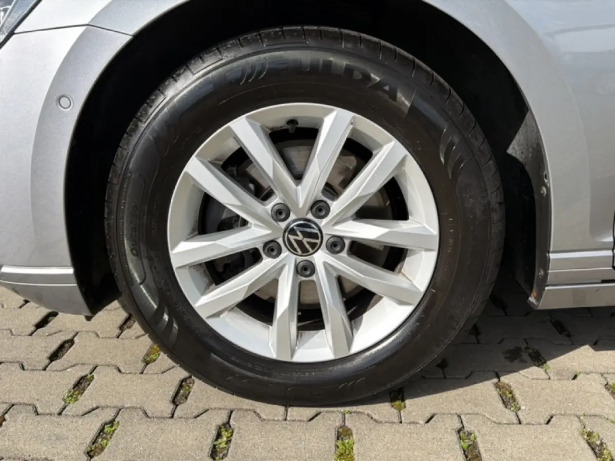 2.0 TDI BUSINESS TREKHAAK/CAMERA/ELEK-KLEP/IQ/ACC/STOEL+STUURVERW